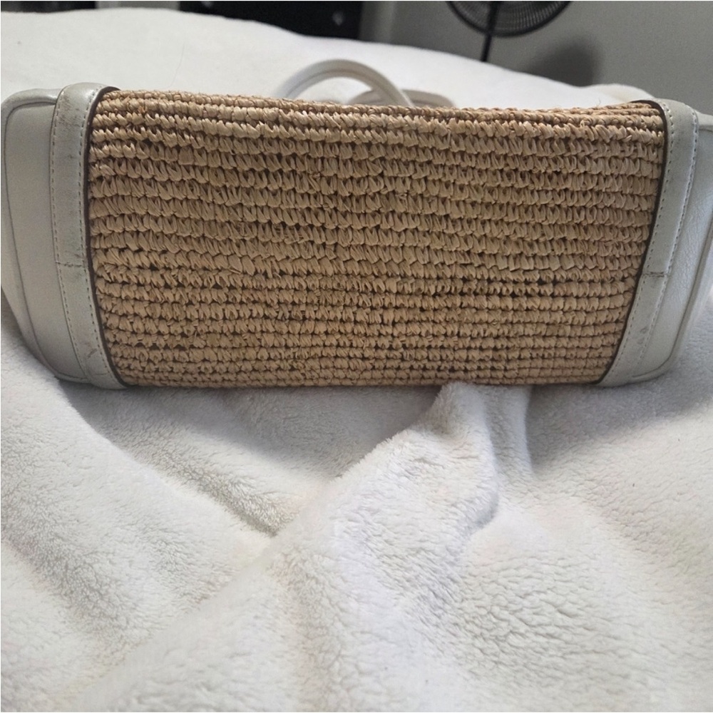 Coach Hampton Leather and Straw Tote with White Trim and Floral Appliqués - Picture 10 of 15